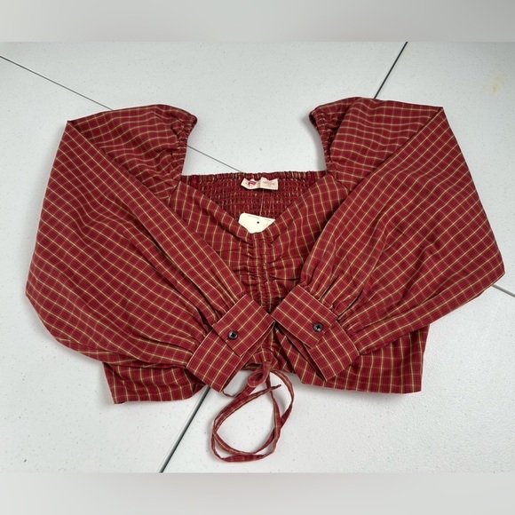 NWT Levi's Checkered Sweet Heart Neck Ruched Tie Front Crop Statement Top - Picture 10 of 13